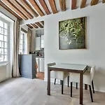 Guestready - Sejour De Charme Pres De Notre-Dame