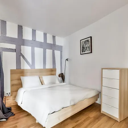 Guestready - Sejour De Charme Pres De Notre-dame Apartment