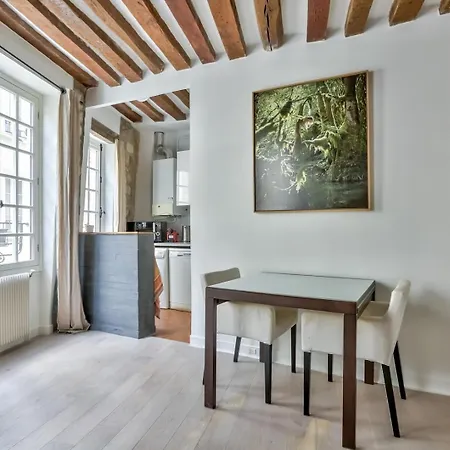 Guestready - Sejour De Charme Pres De Notre-dame Apartment
